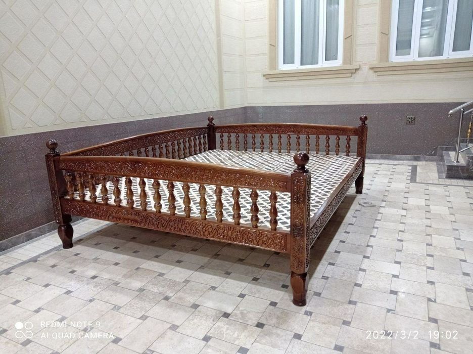 Suri Tapchan kiravat surilar