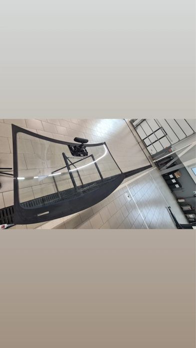 Авто стекло установка