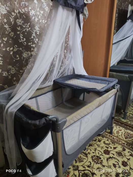 Продаётся детская кроватка.манеж.