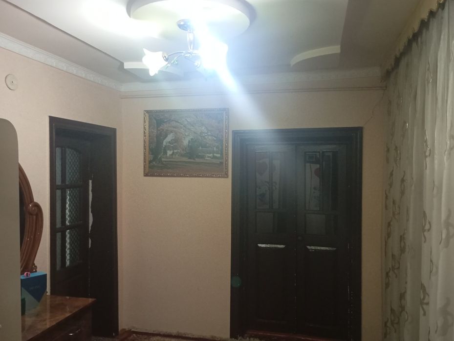 Yunusobod 19 kv yaqinida Sabzavot mahallasida arkadan 900 m kirganda