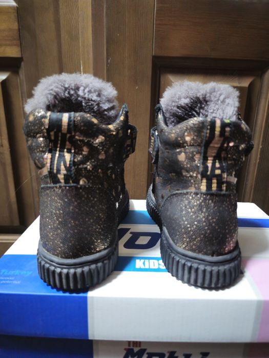 Зимние сапоги для девочки