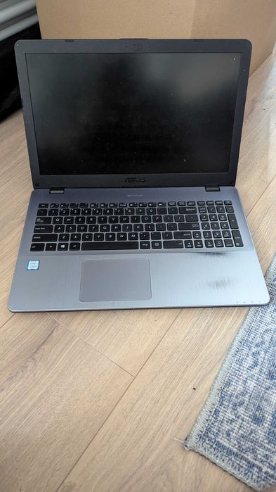 Laptop Asus VivoBook 15