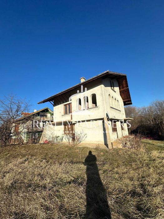 Продава се Къща в с. Бегуновци, Област Перник - 300 кв.м за 169 €/кв.м - Снимка #5