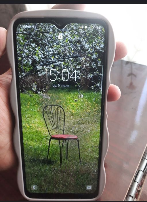 Telefon sotiladi a12