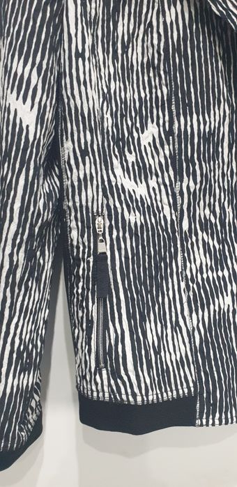 Дамско сако GELKO