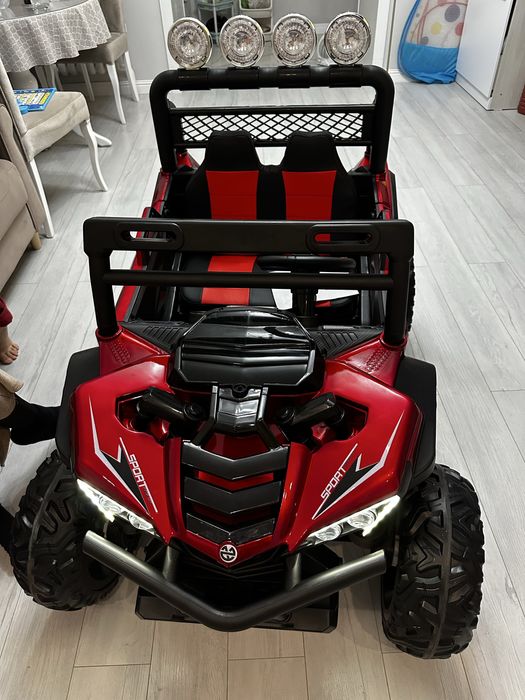 Продам машинку на пульте управления