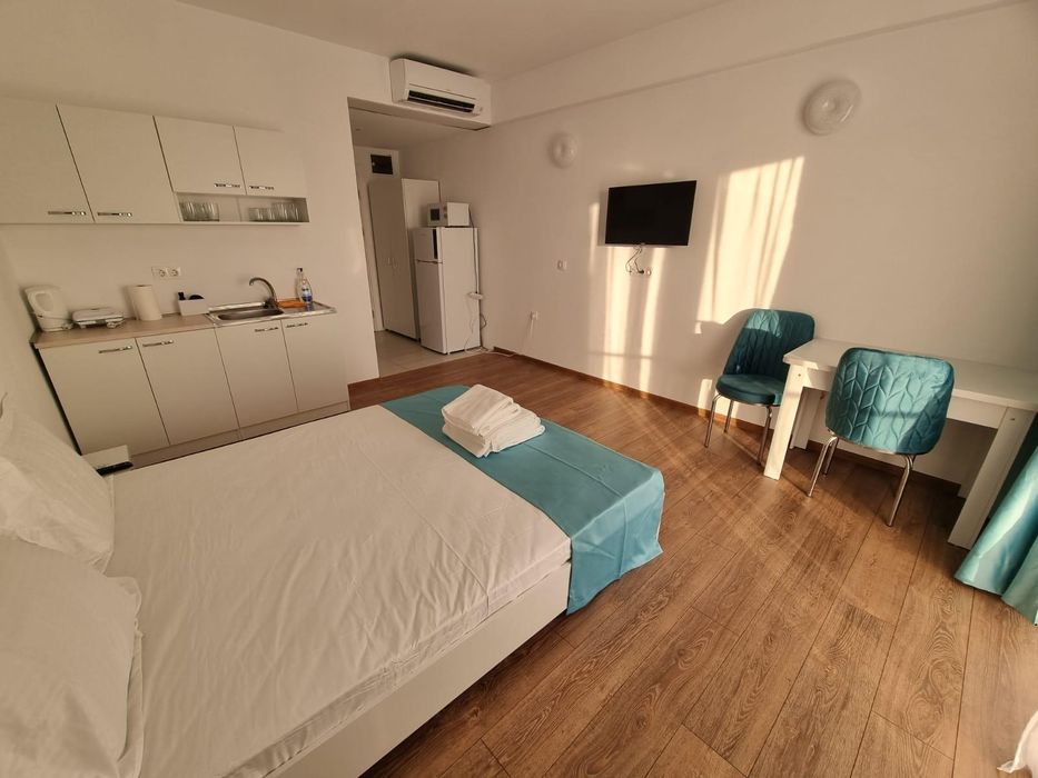 Studio de vanzare la mare!