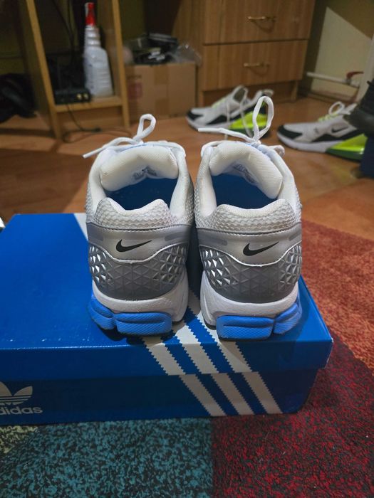 Nike Vomero 5 mar.45 1/2