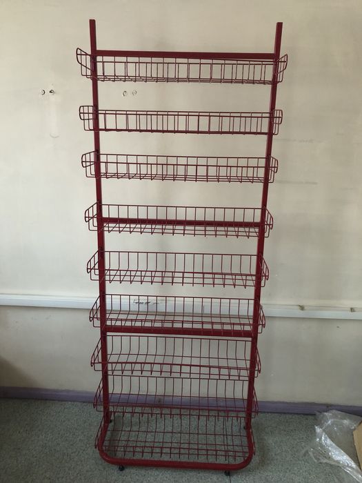 Продам стойки для товара