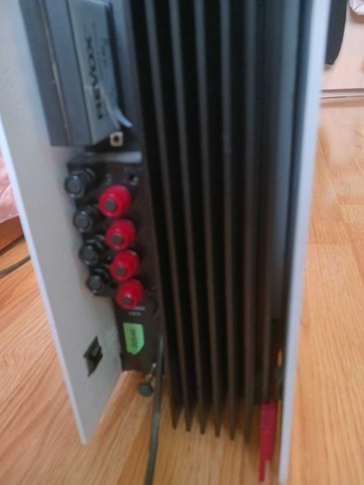 REVOX evolution усилвател