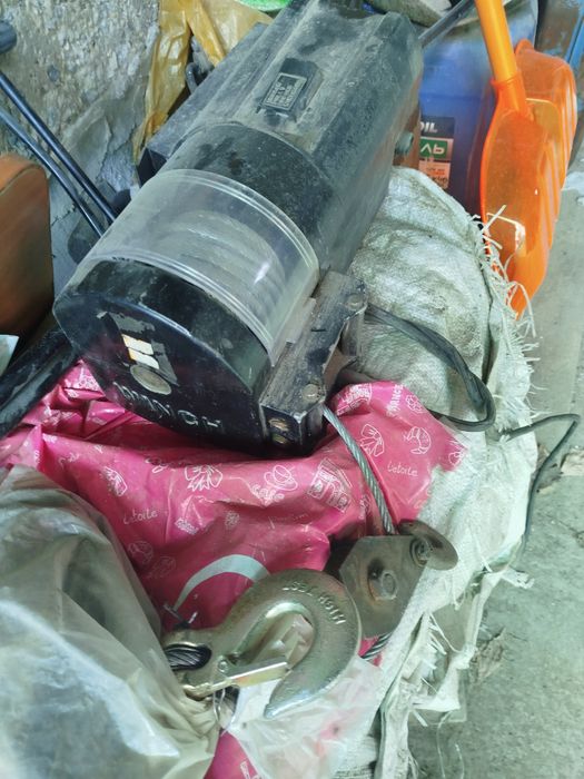 Лебёдка электрическая 12 v новая