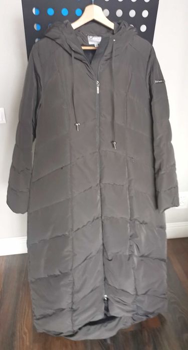 Пуховик удлинённый Helmidge