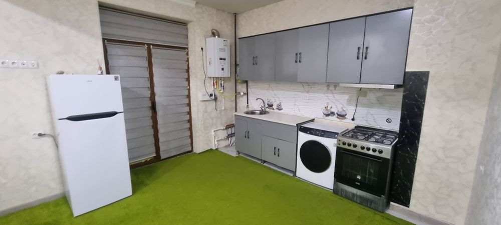 Сдаётся 3-х комнатная квартира Чиланзар 8 квартал ориентир Малика гост