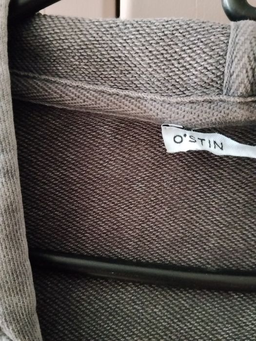 Продам женскую худи зипку
