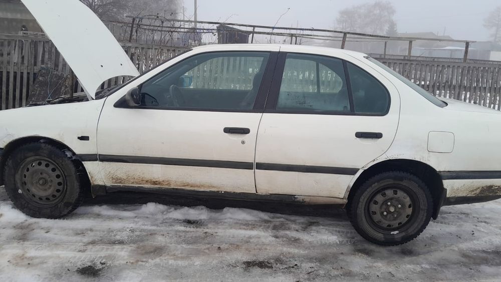 Ниссан примера п10