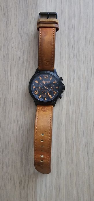 Ceas Timberland 15310J
cod carcasă/model: 7T62-0GX0
cronograf quartz, 10 BAR water resistant