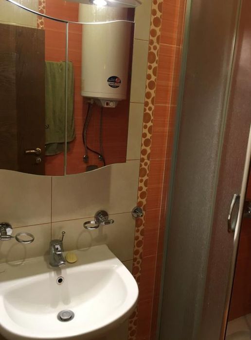 Дава се под наем Едностаен апартамент в Варна, ВИНС - 35 кв.м за 325 € - Снимка #3