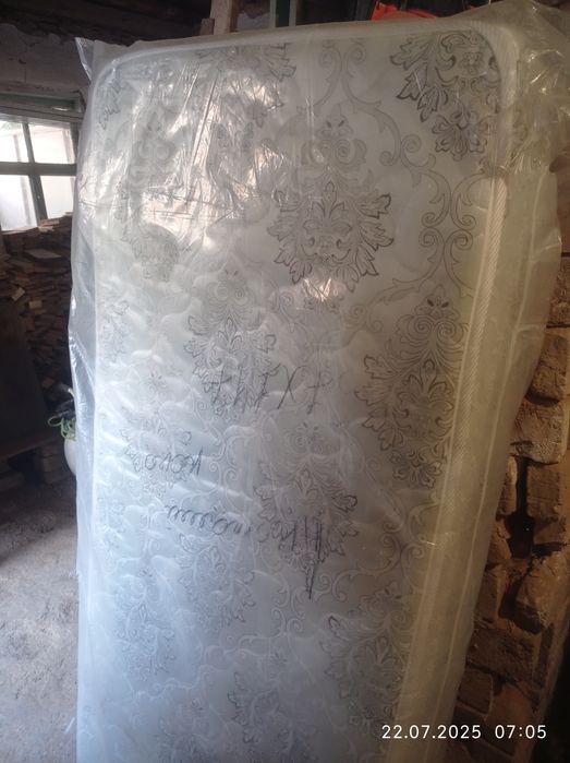 Срочно продам  две детские кровати