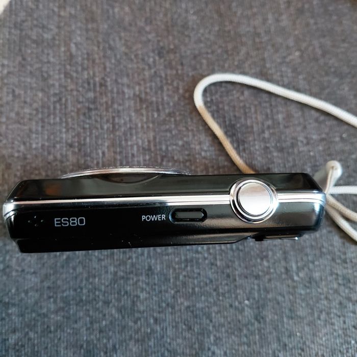 Продам фотоаппарат самсунг ES80