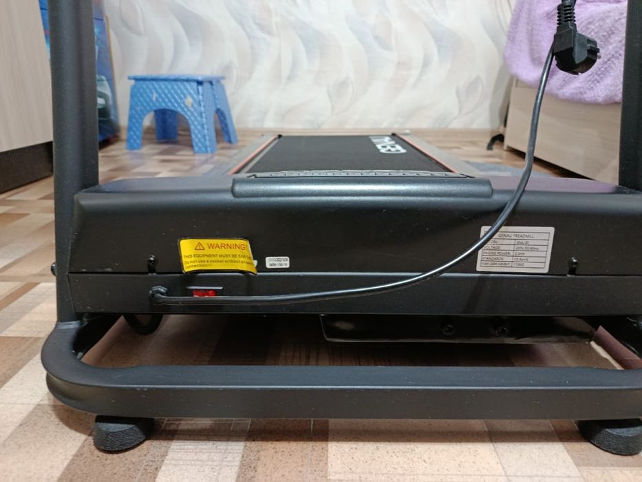 Беговая дорожка GENAU