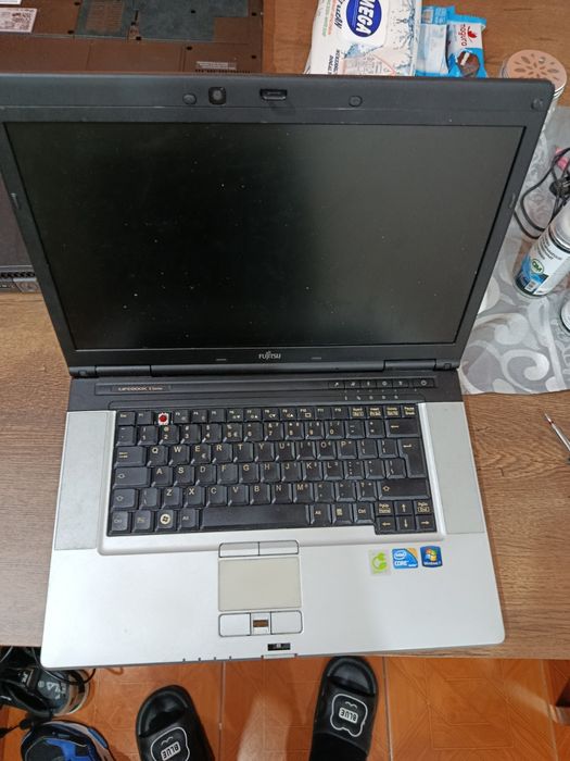 Laptop Fujitsu Lifebook E780 i3 procesor 8gb RAM 320GB