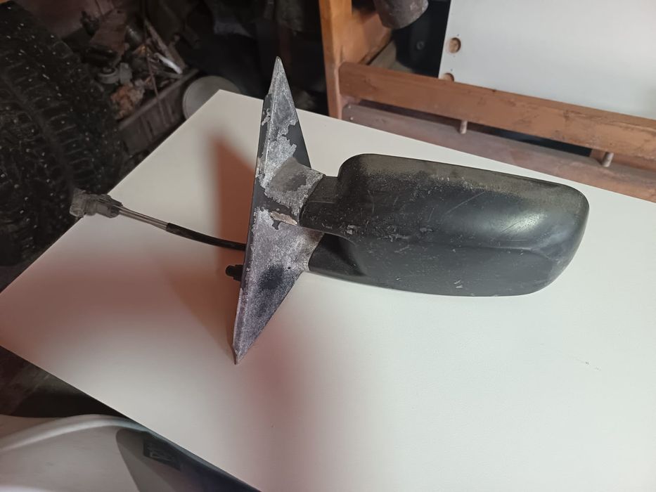 Продам зеркала на Volkswagen Passat B3