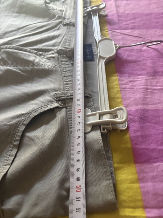 Vand pantaloni barbati Christian Berg