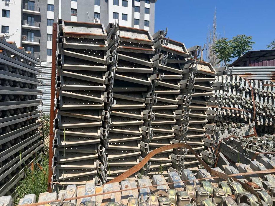 Паддон, Турбa, хомут, Лестница  для леса 2.5M - 3M