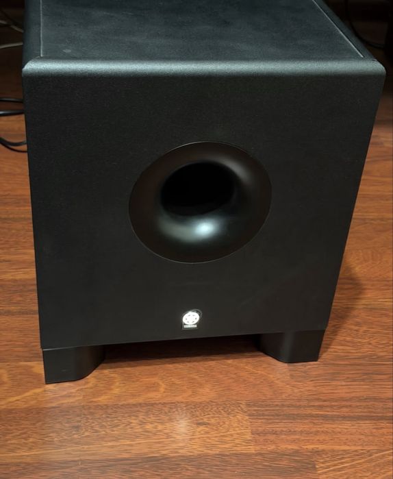 Yamaha hs8s subwoofer