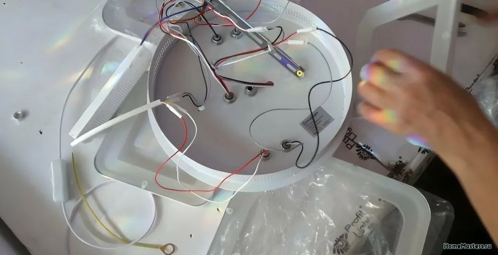 Установка люстра. lustra ornatish лустра