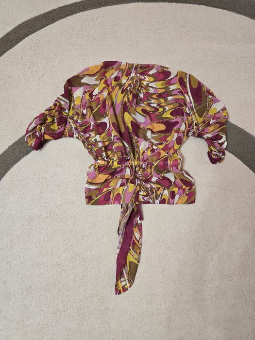 Пподавам Бутикова ефирна туника от шифон