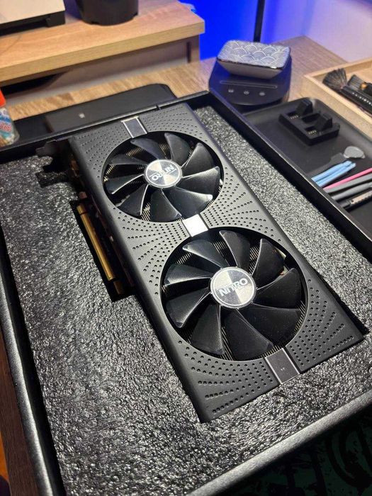 Бял геймърски компютър i5 7500/RX580 8GB/8 ram/256 ssd/500gb hdd/500W