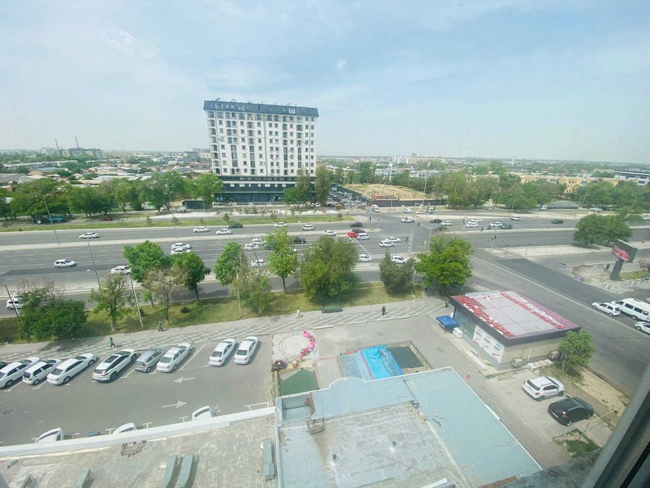 2/8/9 oilaga beriladi yunusobod-14 metro turkiston