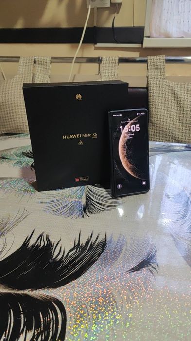 Продам Huawei Mate X6