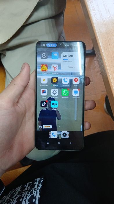 Realmi note 60x почти новый