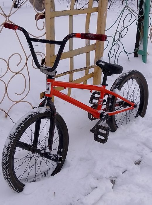 Трюковой бмх велосипед