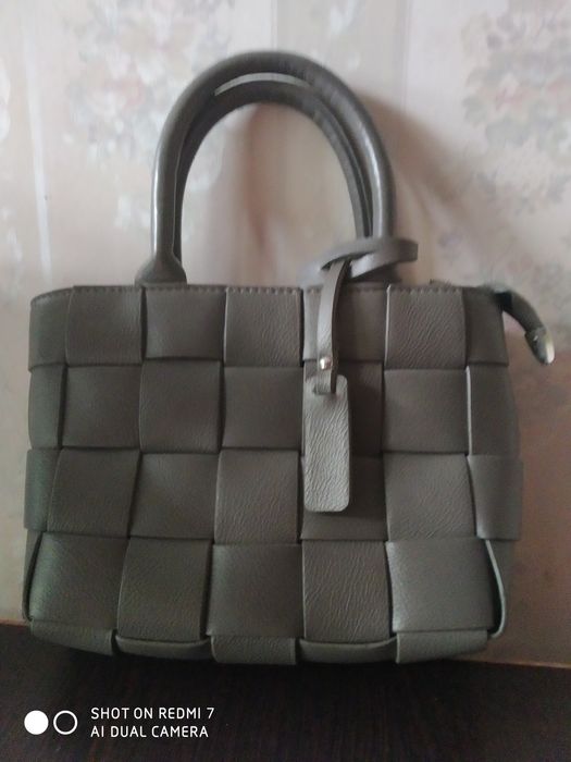 Сумочка женская модная