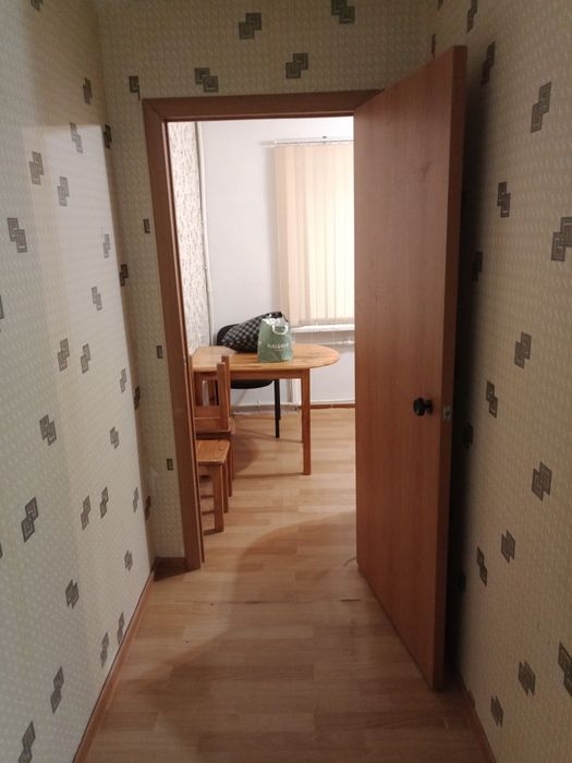 Продам 1ком. квартиру на 4мкр. ( 50м )