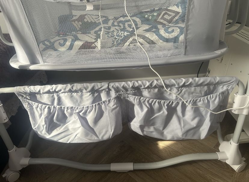 Продам детскую кроватку