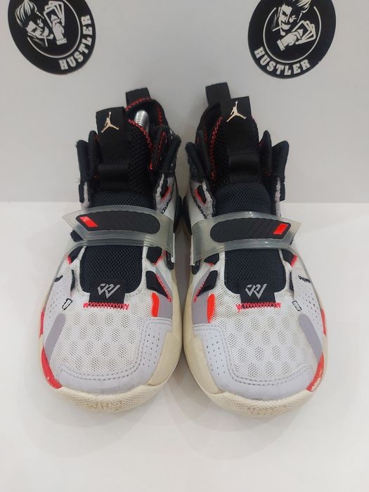 Маратонки JORDAN WHY NOT ZERO 3.Номер  38.5