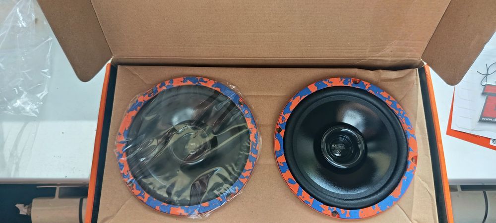 Колонки разные  16см