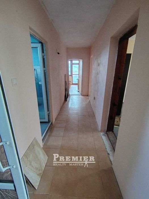 Етаж от къща в с.Тънково