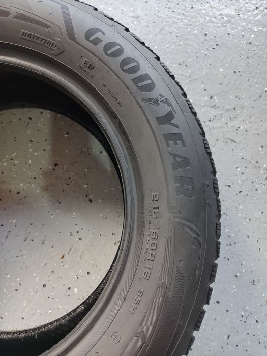 215.60.16 Goodyear M+S Second-hand