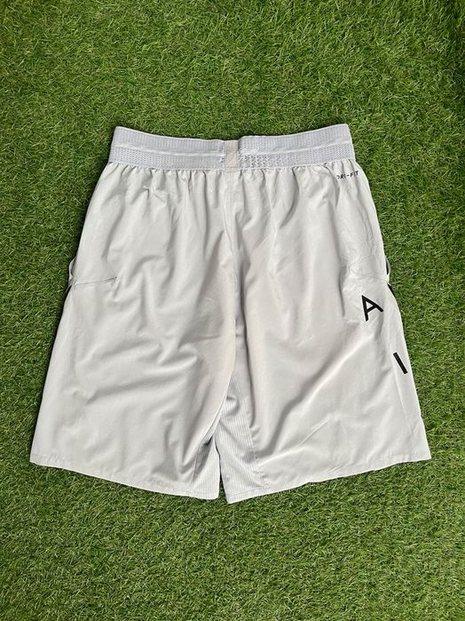 Мъжки къси панталонки : Air Jordan Ultimate Flight DRI-FIT L