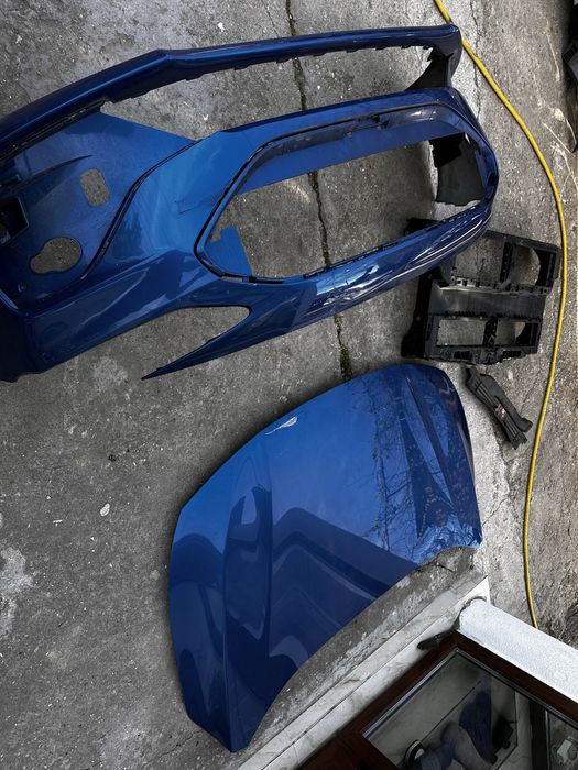 Capotă motor bară față tragher ford focus mk 4.cod:jx6b-a16e146-b1j.