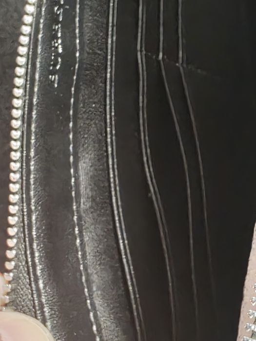Уникално кожено портмоне BURBERRY