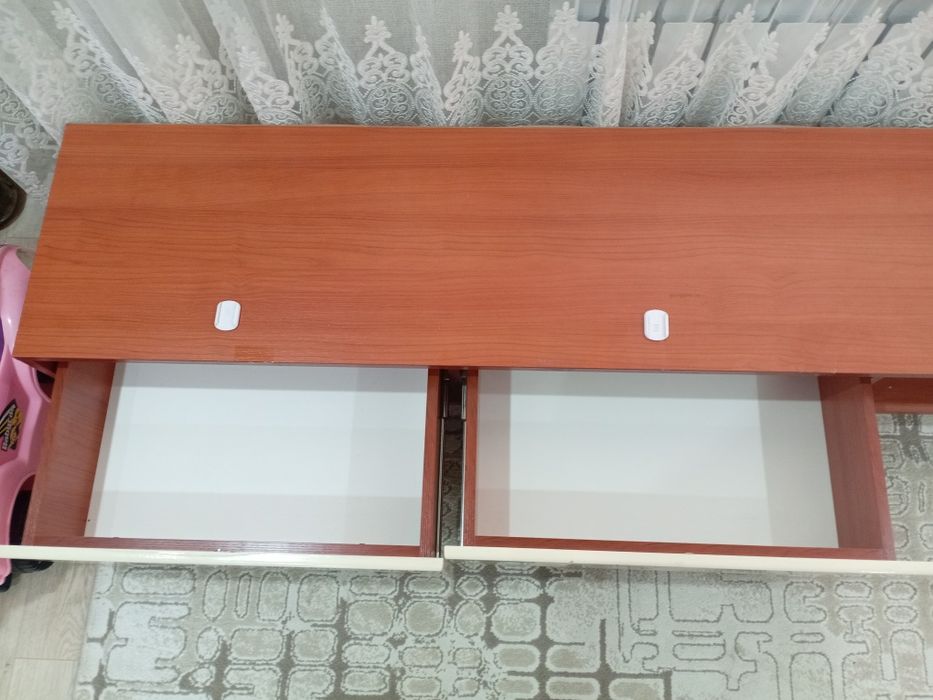 Продаю тумба под телевизор