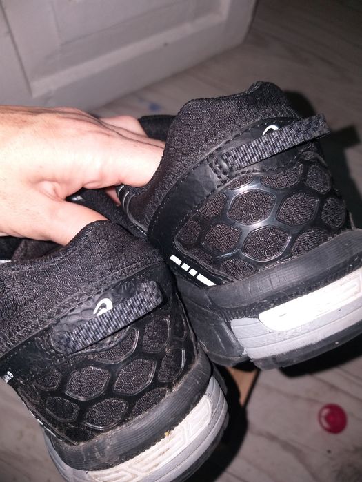 Кроссовки asics осень-зима