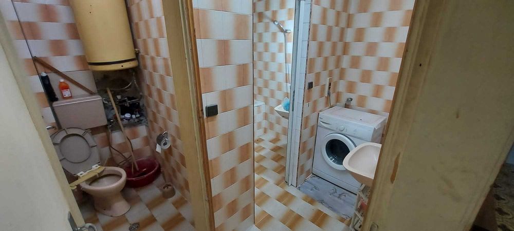 Продава се Многостаен апартамент в Хасково, Воеводски - 125 кв.м за 592 €/кв.м - Снимка #17