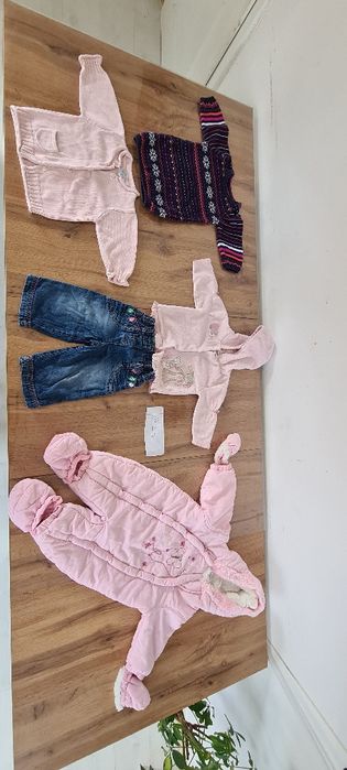 Лот 6-9 месеца момиче + космонавт